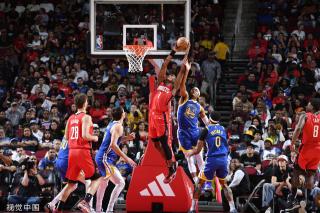 上的焦点 上的焦点