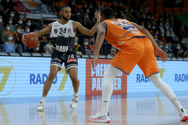 定表现延续 定表现延续