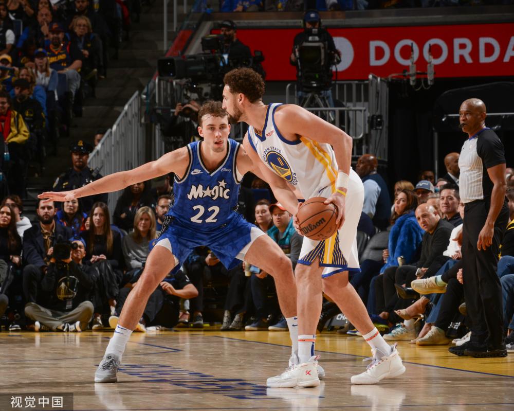 令球迷难以 令球迷难以